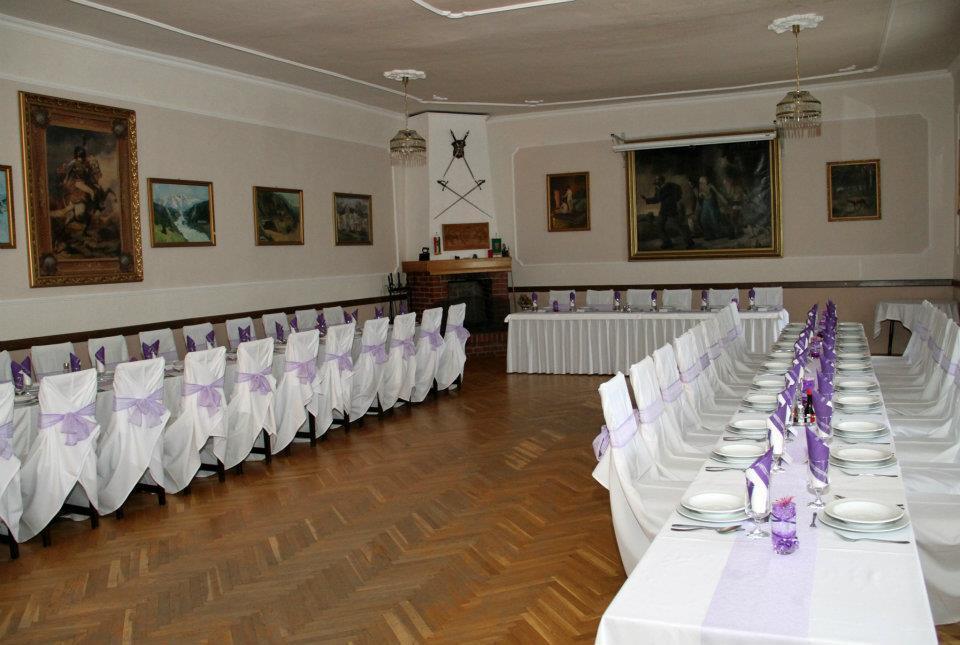 Kastelyfogado Sitke Hotel Екстериор снимка